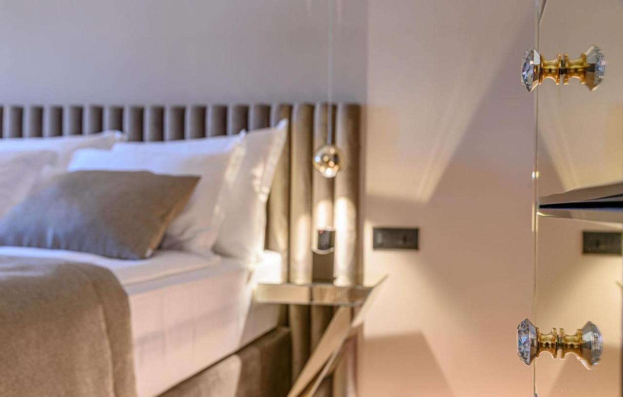 Lumiere Luxury Rooms Спліт Екстер'єр фото